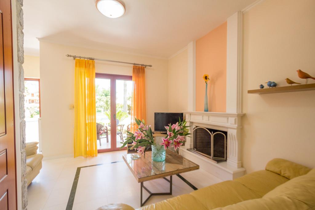 Erodios Villas 1 Gerani  Esterno foto